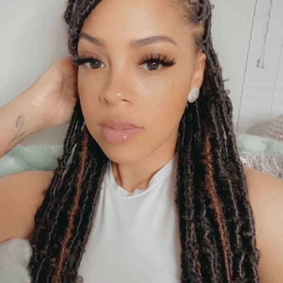 Meet your Posher, Kaycee - Picture 10 of 16